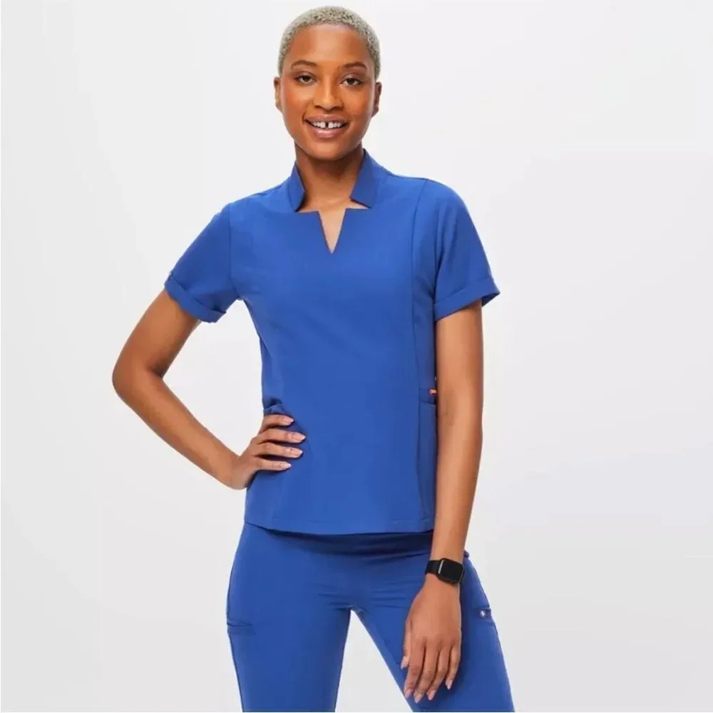 Figs Winning Blue Inala Slim Scrub Top  with self collar NWT Size 2XL medical
